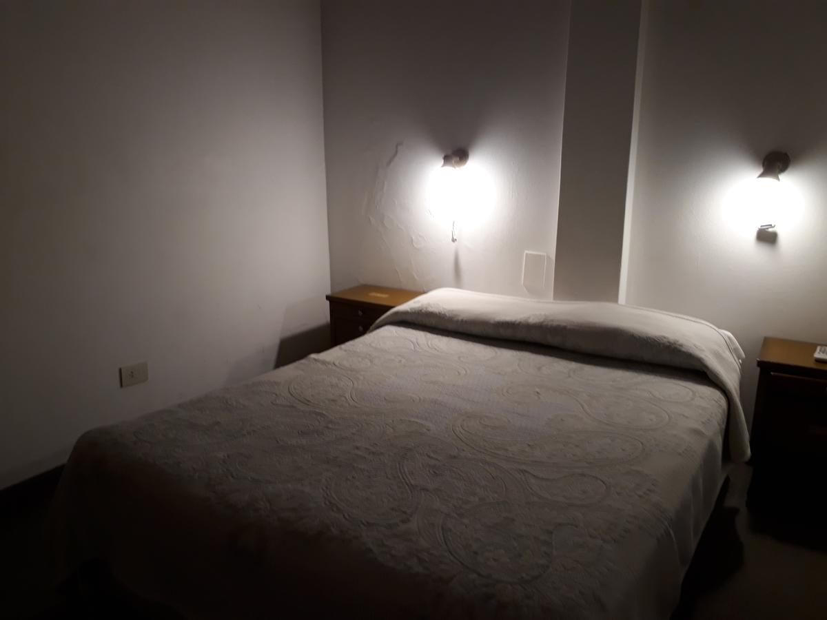 Hotel Yanco Puerto Madryn Bagian luar foto
